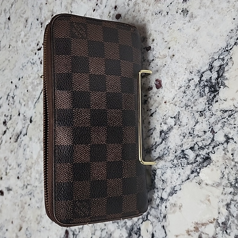 COPY - Louis Vuitton Damier Eben Zipper wallet